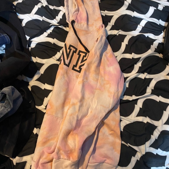 Pink tie dye hoodie - Picture 2 of 2